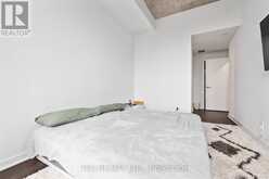 810 - 2720 DUNDAS STREET W Toronto