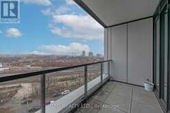 810 - 2720 DUNDAS STREET W Toronto