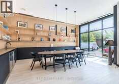 810 - 2720 DUNDAS STREET W Toronto