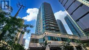 803 - 10 QUEENS QUAY W Toronto