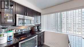 803 - 10 QUEENS QUAY W Toronto