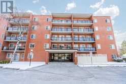 407 - 131 TAUNTON ROAD E Oshawa