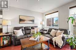 407 - 131 TAUNTON ROAD E Oshawa