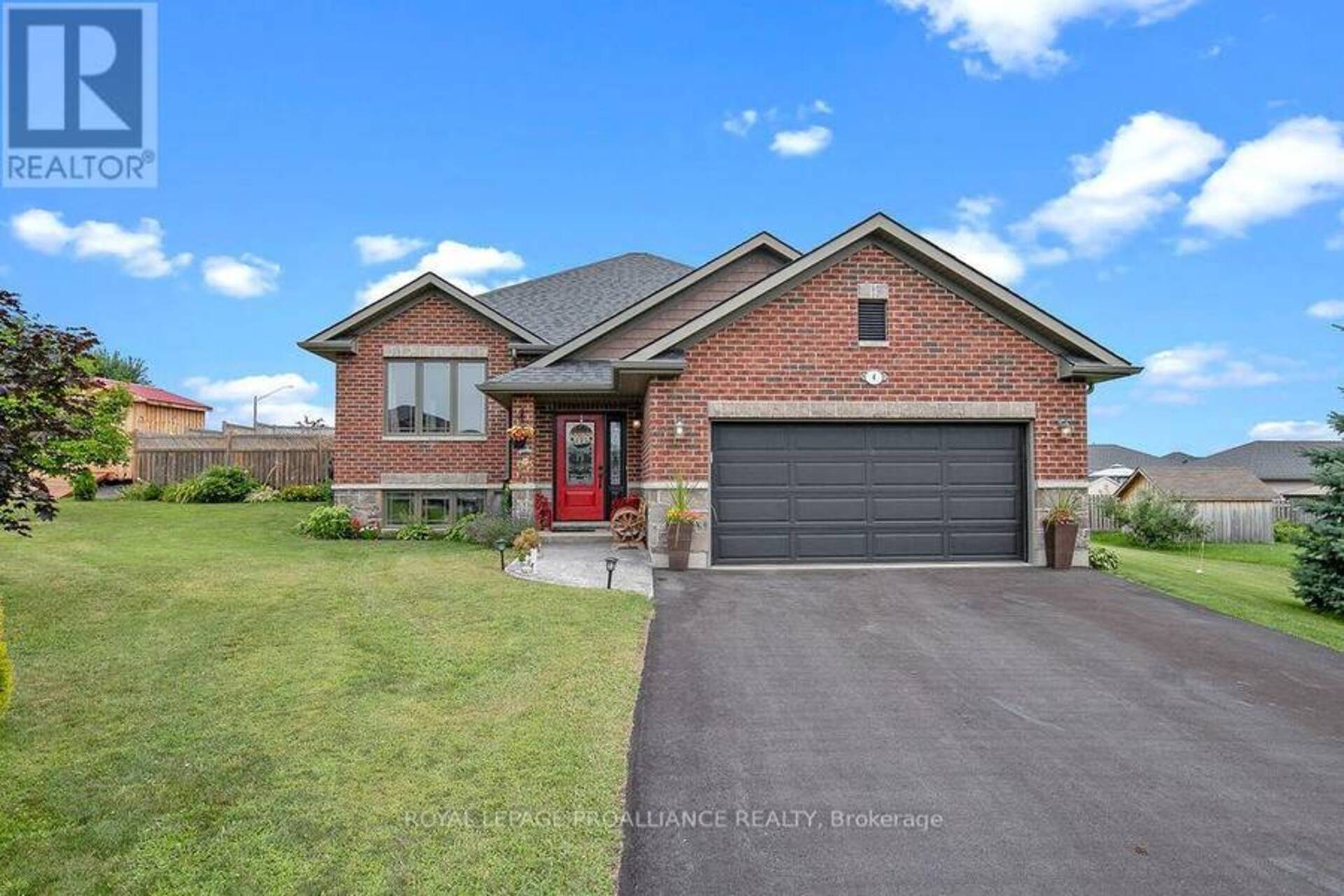 4 ASHWOOD CRESCENT Quinte West