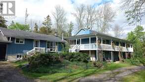 430 LAKESIDE DRIVE Prince Edward County