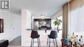 803 - 10 QUEENS QUAY W Toronto