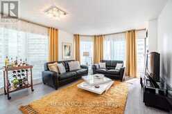 803 - 10 QUEENS QUAY W Toronto