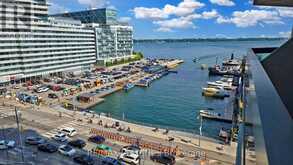 803 - 10 QUEENS QUAY W Toronto