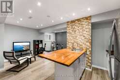 2423 PILGRIM SQUARE Oshawa