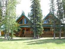 104 White Avenue Bragg Creek