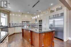 41 Cougar Plateau Point SW Calgary