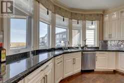 41 Cougar Plateau Point SW Calgary