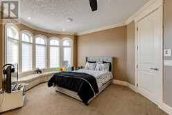 41 Cougar Plateau Point SW Calgary