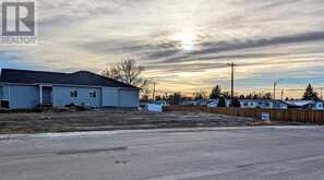 87 & 89 Harvest Square Claresholm