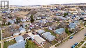 712 2 Street SW Drumheller