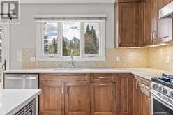 949 13th Street Canmore