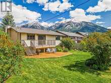 949 13th Street Canmore