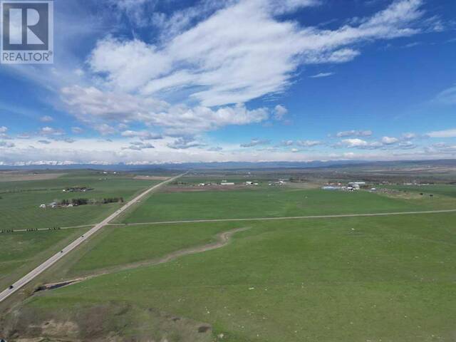 300, 32134 Highway 7 W Rural Foothills Alberta