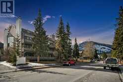 213, 414 Squirrel Street Banff