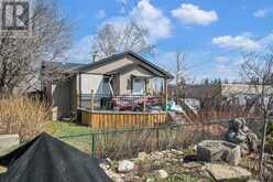 6516 35 Avenue NW Calgary