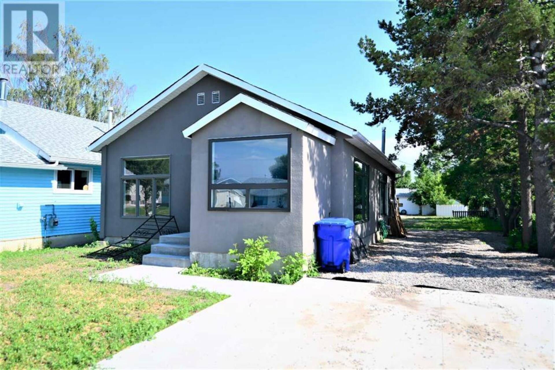 359 48 Avenue W Claresholm