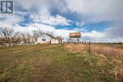 144033 402 Avenue E Rural Foothills