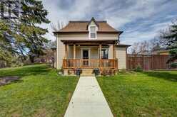 228 47 Ave W Claresholm