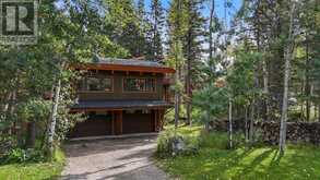 44 Echlin Drive Bragg Creek