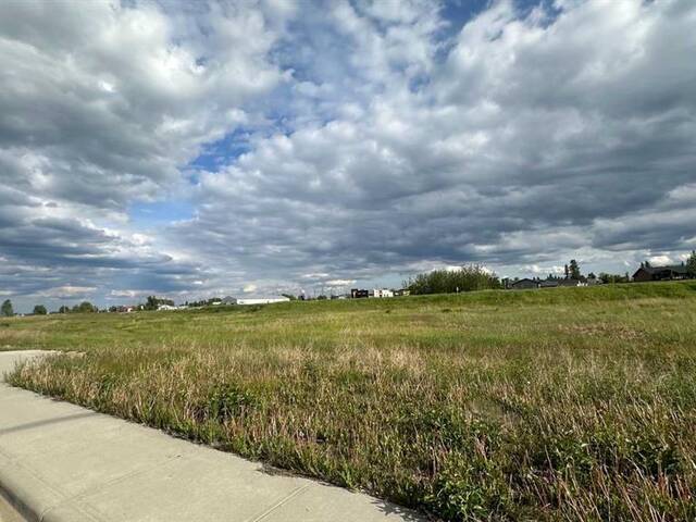 400, 500, 600 Shantz Drive Didsbury Alberta