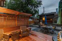 2216B 3 Avenue NW Calgary