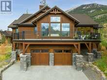 628 Silvertip Road Canmore