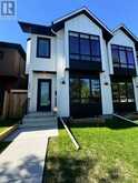 1633 19 Avenue NW Calgary