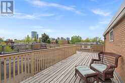 104, 350 4 Avenue NE Calgary