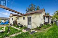 406 8 Avenue SE High River