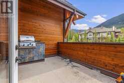 211, 75 Dyrgas Gate Canmore