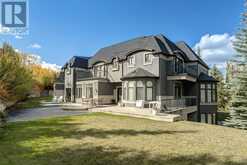 19 Pump Hill Close SW Calgary