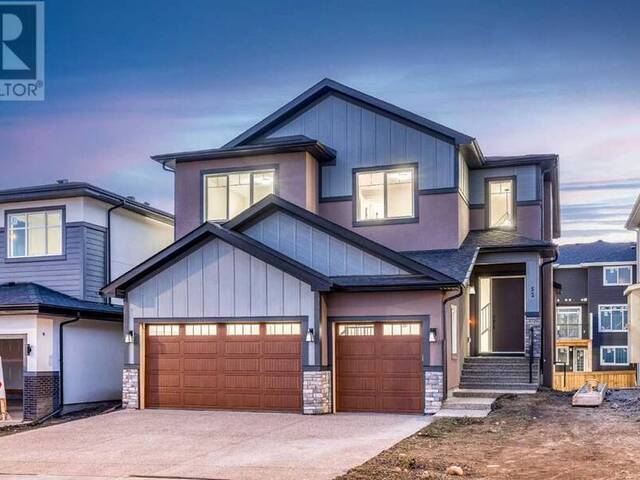 14 Waterford Crescent Chestermere