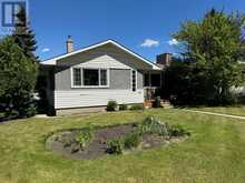 70 Chelsea Street NW Calgary