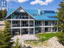 2565 TECUMSEH Road Crowsnest Pass