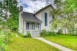 531, 533, 535 24 Avenue NW Calgary