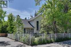 531, 533, 535 24 Avenue NW Calgary