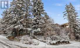 3616 8 Avenue NW Calgary