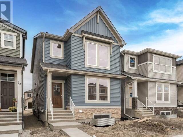 37 Amblefield Passage NW Calgary Alberta