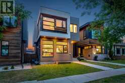 220A 10 Street NE Calgary