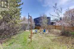 1323 16 Street NW Calgary