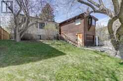 1323 16 Street NW Calgary