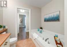 8102, 400 Eau Claire Avenue SW Calgary