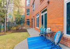 8102, 400 Eau Claire Avenue SW Calgary