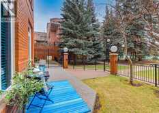 8102, 400 Eau Claire Avenue SW Calgary