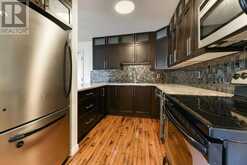 4, 1928 26 Street SW Calgary